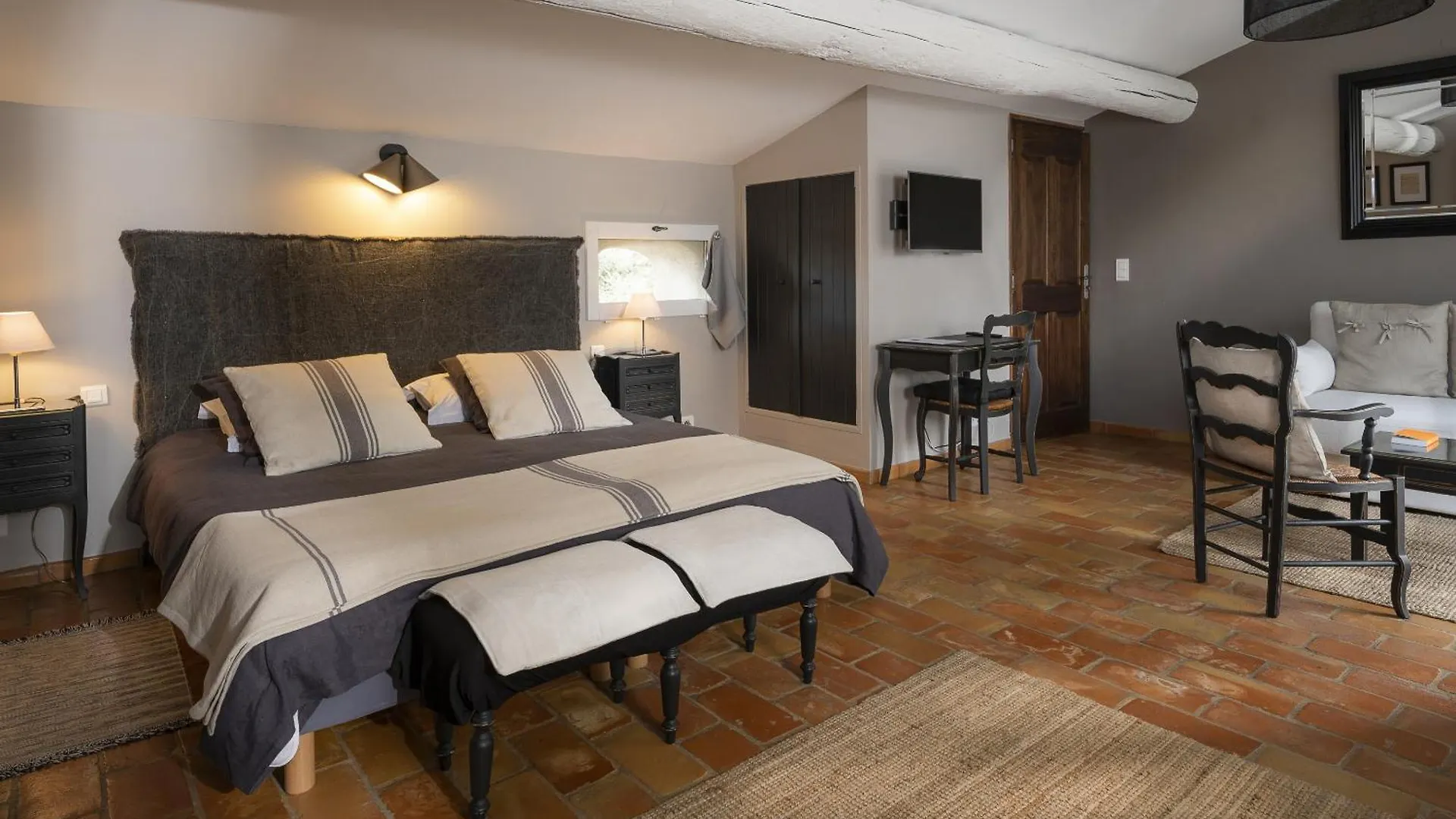Guest house Domaine Du Moulin De Villefranche Pernes-les-Fontaines France