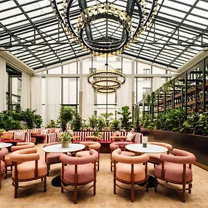 Le Jardin De Verre By Locke Hotel Paris